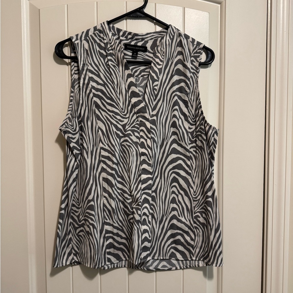 Banana Republic Zebra Print Sleeveless Top